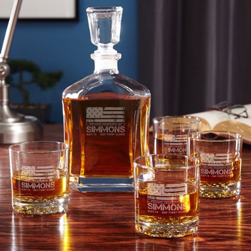 American Heroes Whiskey Glass Set with Decanter 