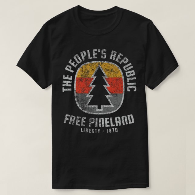 American Marauder Free Pineland Camping Badge Prem T-Shirt (Design Front)