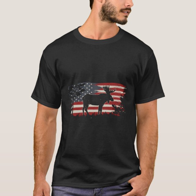 American Moose Gift Design Idea Usa Flag T-Shirt (Front)