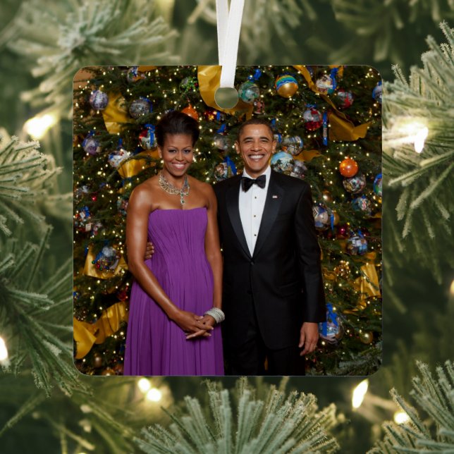American President Barack Obama on Christmas Card Metal Ornament (Insitu)