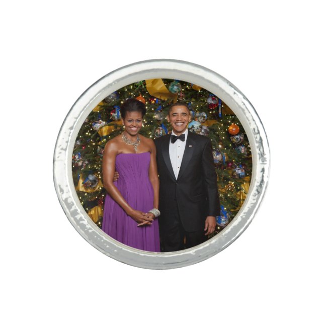 American President Barack Obama on Christmas Card Ring (Front)