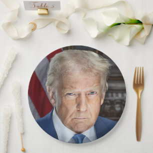American President Donald Trump Photo 2025 Paper Plates