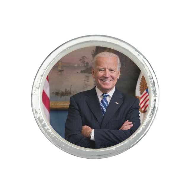 American President Joe Biden as Senator Ring (Front)