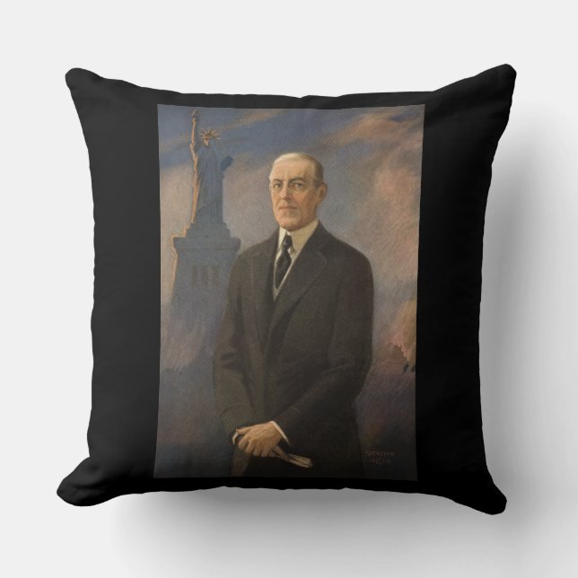 American President Woodrow Wilson & Liberty Throw Pillow (Front)