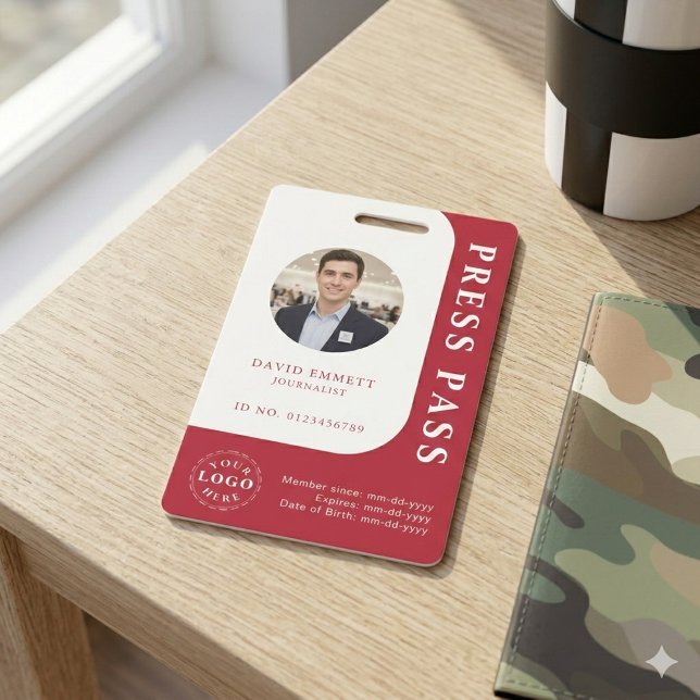 American Red Media Pass with Photo and QR Code Badge (American Red Media Pass with Photo and QR Code Badge)