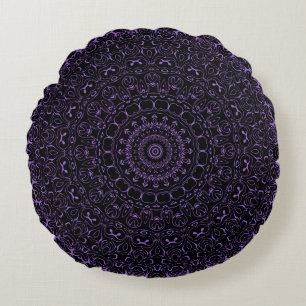 Amethyst Purple Mandala with Intricate Symmetry Round Pillow