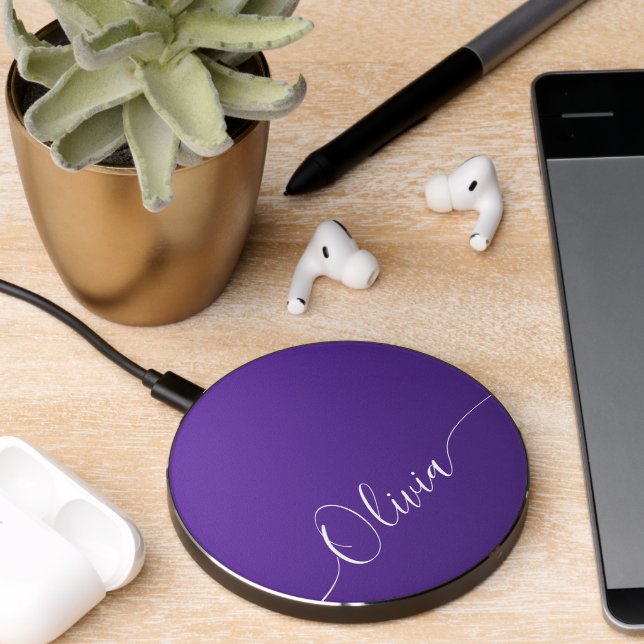 Amethyst Shimmer Elegant Calligraphy Script Name Wireless Charger (Desk 2)