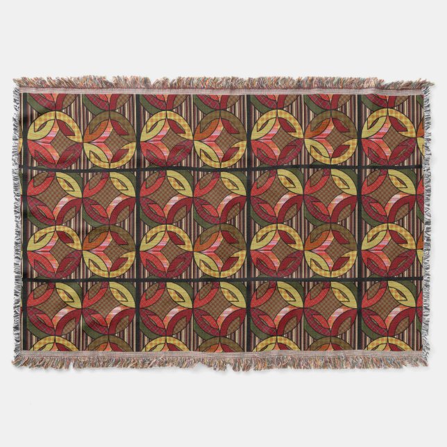 Amish Wedding Ring Quilt Pattern in Fall Colors Throw Blanket (Front)