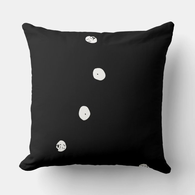 Amora a throw pillow (Front)