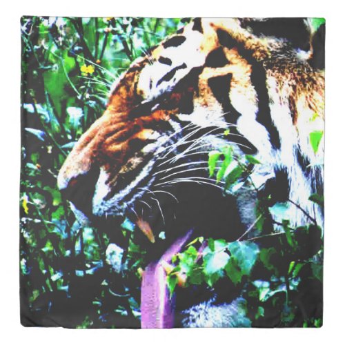 Amur Tiger qccna Duvet Cover