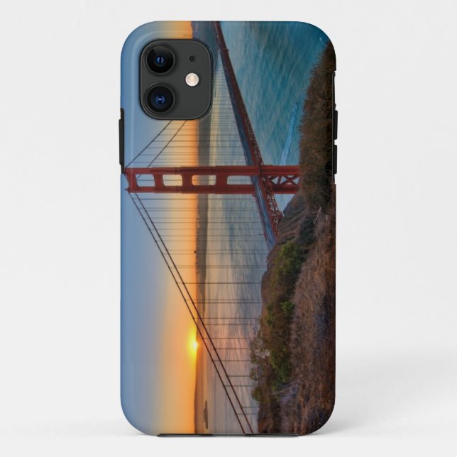 An absolutely stunning sunrise Case-Mate iPhone case (Back)