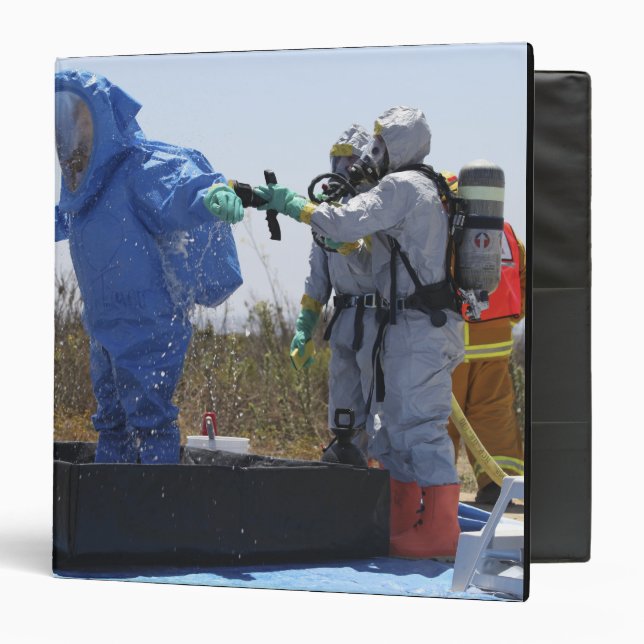 An airman stands in a tub binder (Front/Inside)