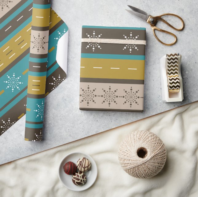 An Elegant Christmas Wrapping Paper (Crafts)