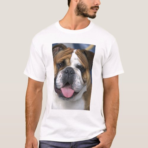 An english bulldog in Belgium T_Shirt