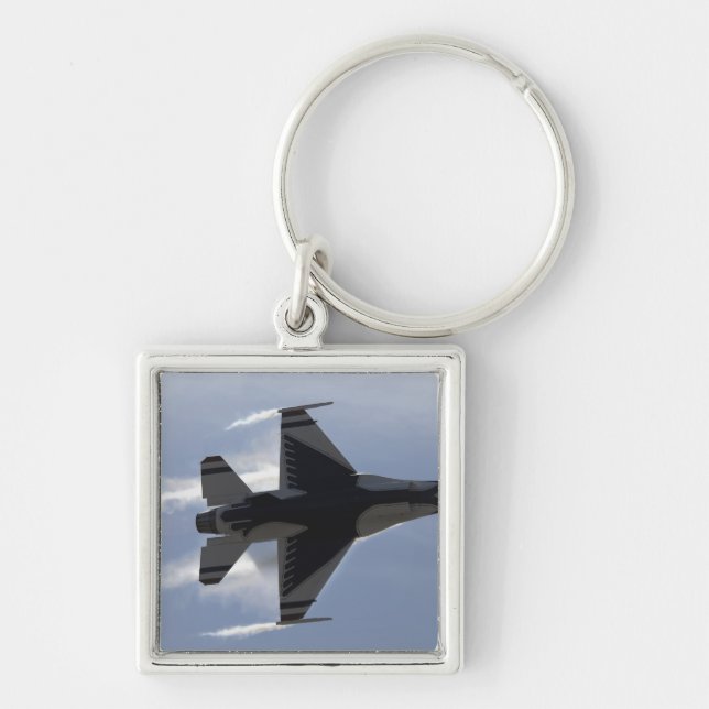 An F-16 Fighting Falcon pulls high G's Keychain (Front)