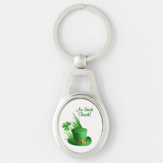 An Irish Touch Leprechaun Clove Hat in Grass Keychain