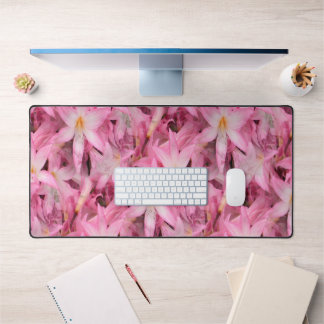 Anaryllis Galore....... Desk Mat