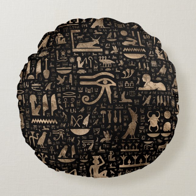 Ancient Egyptian hieroglyphs - Black and gold Round Pillow (Front)