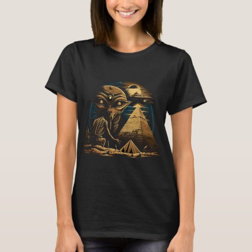 Ancient Egyptian Pyramids Aliens Space UFO Science T_Shirt