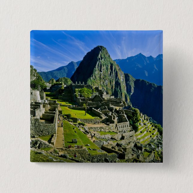 Ancient Machu Picchu, last refuge of the 2 Button (Front)