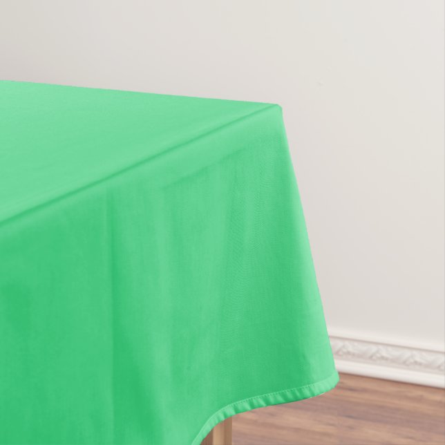 Android green (solid color)  tablecloth (In Situ)