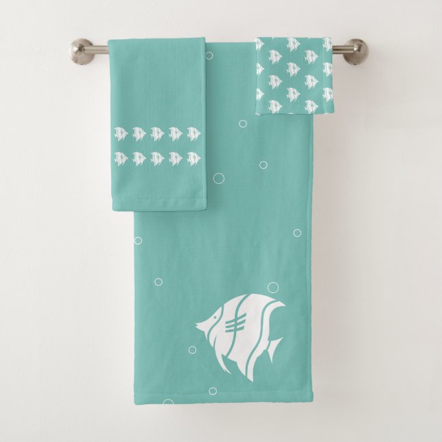 Angelfish  Tidal Teal Blue & white coastal decor Bath Towel Set (Insitu)