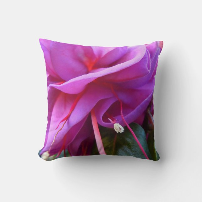 ANGLED FUSCHIA THROW PILLOW (Front)