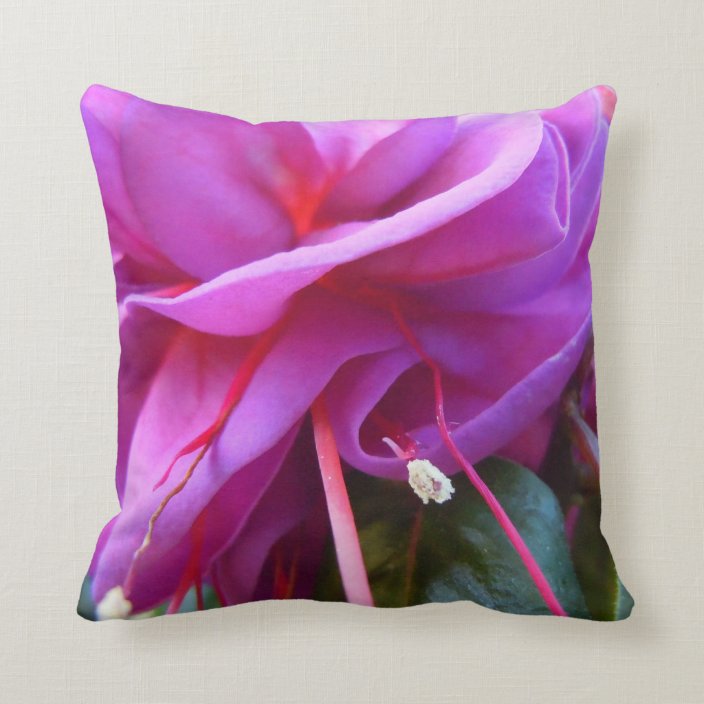 ANGLED FUSCHIA THROW PILLOW