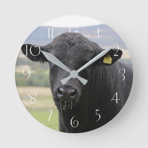 Angus black beef bull round clock