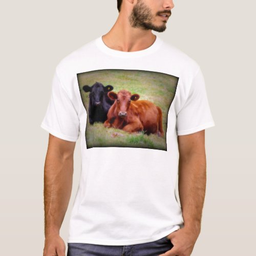 Angus Love _ Pair of Cattle Side by Side T_Shirt