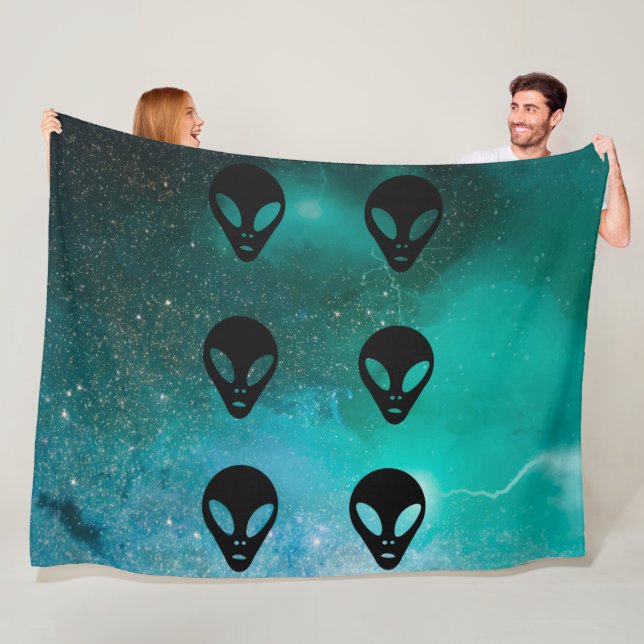 Animal Art - Ancient Alien Head Fleece Blanket (In Situ)
