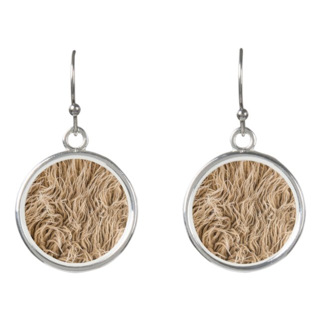Animal fur earrings (Front)