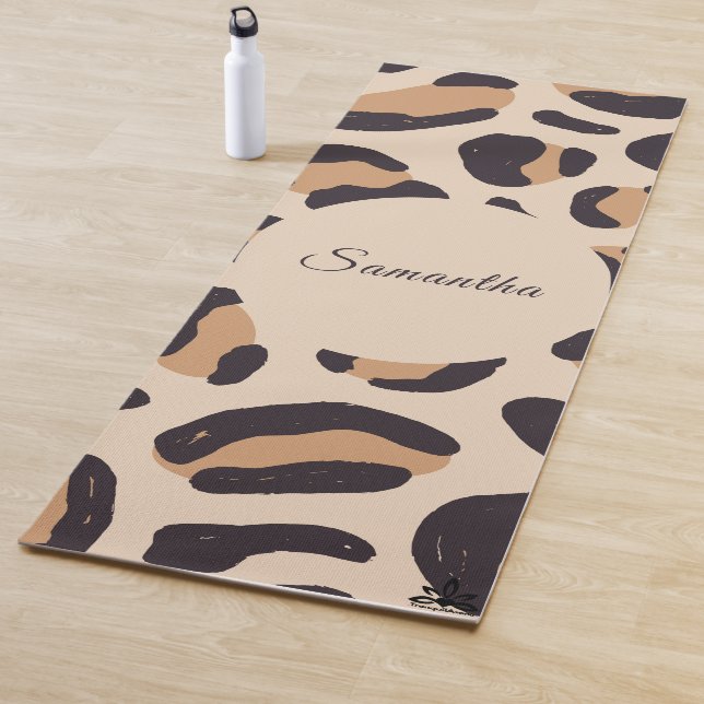 Animal-Print Customizable Yoga Mat (In Situ)