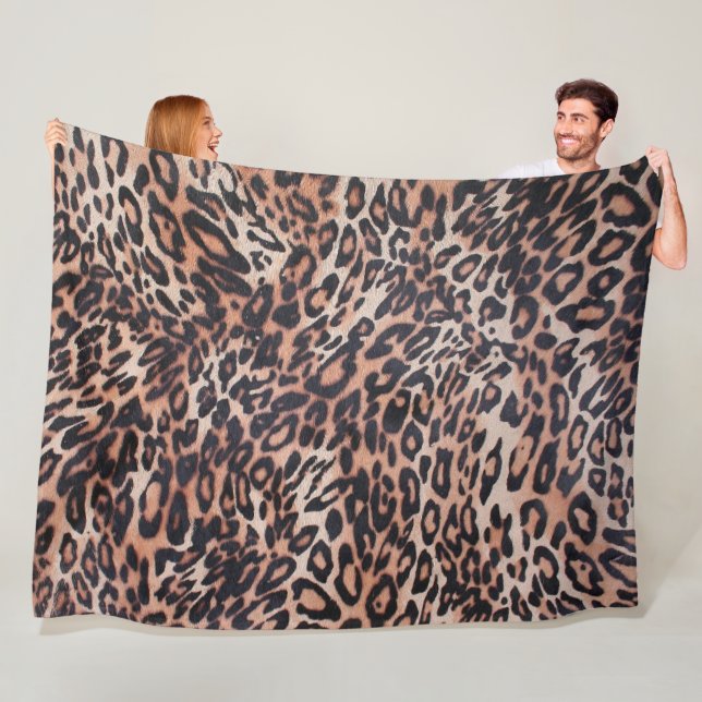 Animal print fleece blanket (In Situ)