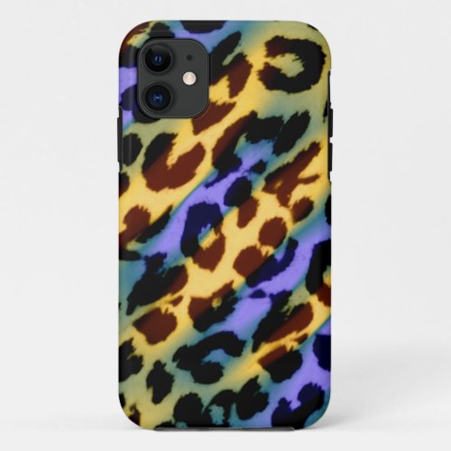 Animal print fur skin of leopard iPhone 11 case