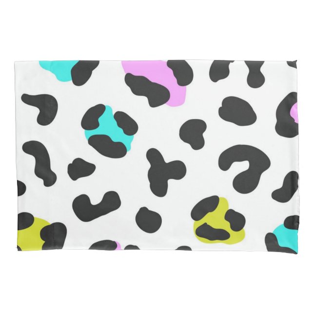 Animal print pattern pillow case (Front)