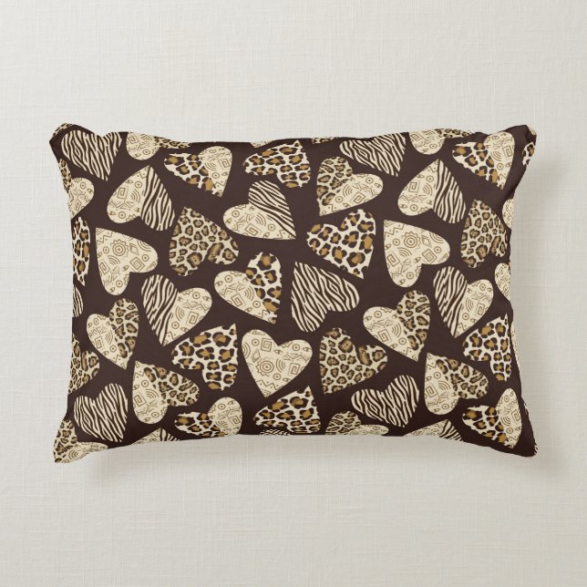 Animal skin with hearts decorative pillow (Front)