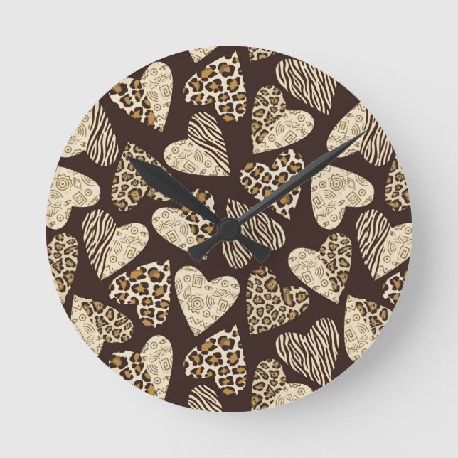 Animal skin with hearts round clock (Front)