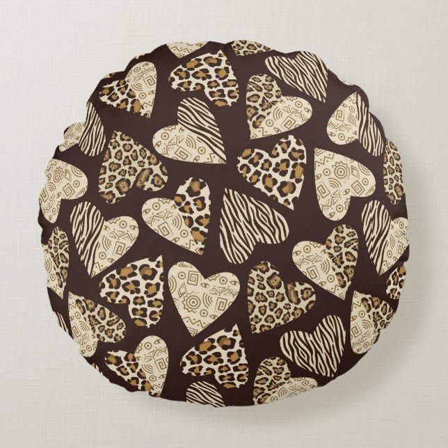 Animal skin with hearts round pillow (Front)