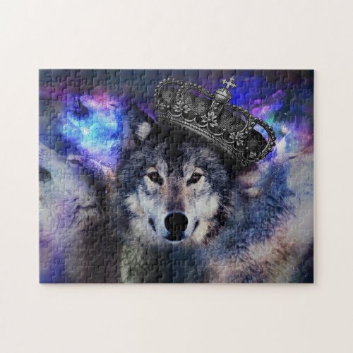 Animal wolf in crown jigsaw puzzle