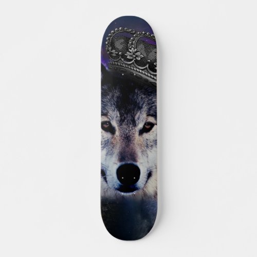 Animal wolf in crown skateboard