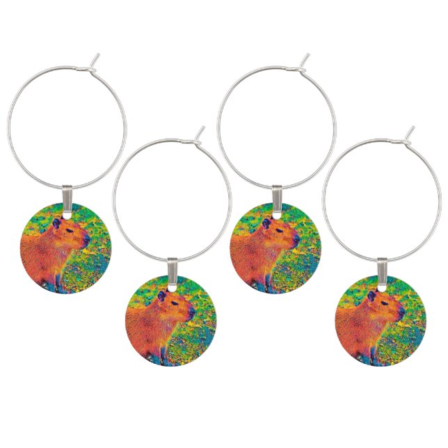 AnimalColor_Capybara_010 Wine Charm (Staggered)