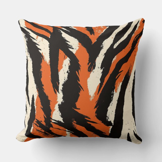 animalier fashion throw pillow (Front)