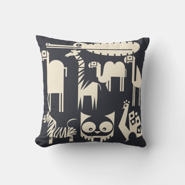 Animals pattern throw pillow (Front)