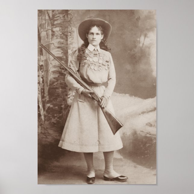 Annie Oakley Holding A Rifle - 1899 Poster (Front)