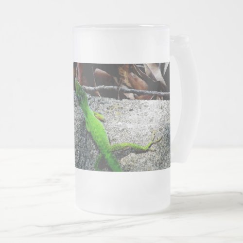 Anole Lizard 6704 Frosted Glass Beer Mug