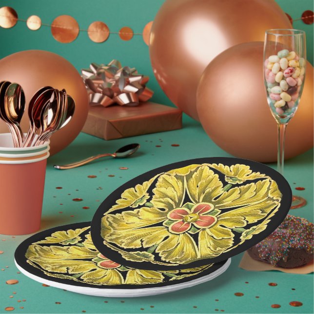 Antique Architectural Rosette No. 3 Paper Plates (Multi)