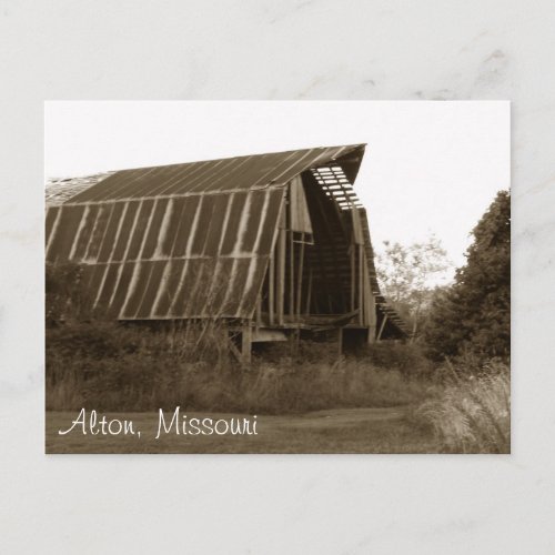 Antique Barn in Missouri Postcard