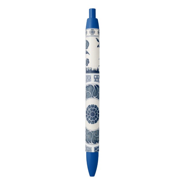 Antique Chinese Blue White Porcelain Pattern Pen (Front Vertical)