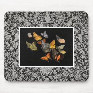ANTIQUE LACE PATTERN WITH BUTTERFLIES Mousepad